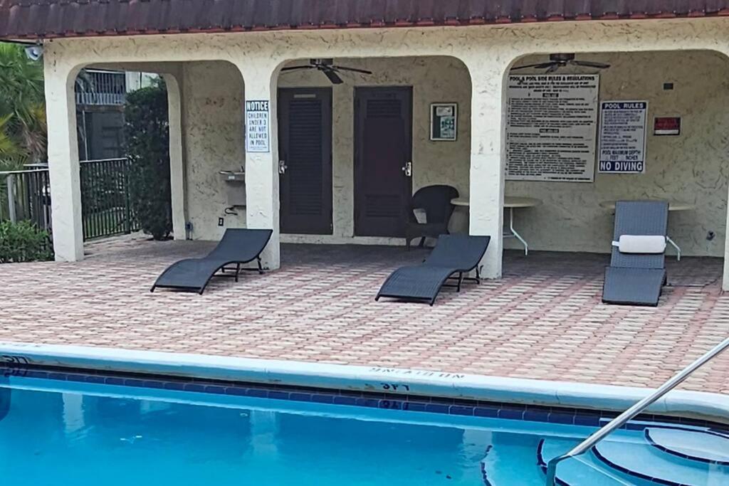 Fully Furnished, Beautiful, Spacious Two Bedroom Condo Lauderhill Exterior foto