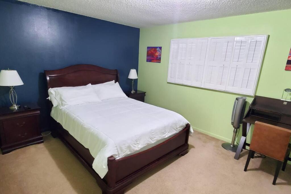Fully Furnished, Beautiful, Spacious Two Bedroom Condo Lauderhill Exterior foto